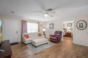 10407 S Drew Bryant Cir, Floral City, FL 34436 - Photo 7