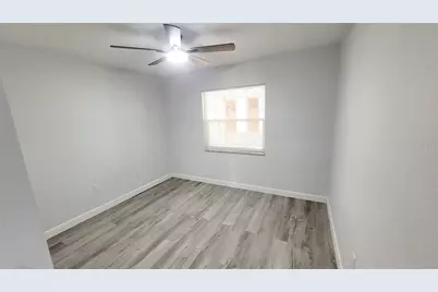 7820 Jenner Avenue, New Port Richey, FL 34655 - Photo 9