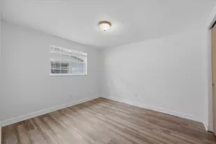 2804 Applewood Dr, Clearwater, FL 33759 - Photo 19