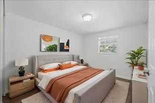 2804 Applewood Dr, Clearwater, FL 33759 - Photo 17