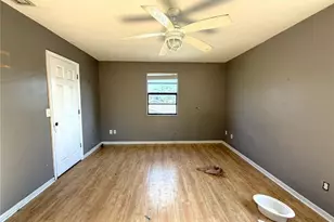 14705 Penguin Pl, Tampa, FL 33625 - Photo 9