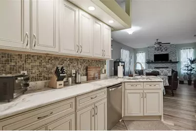 1087 Trinidad Avenue, Spring Hill, FL 34609 - Photo 13
