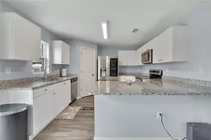 13134 Osprey Ave, Weeki Wachee, FL 34614 - Photo 17