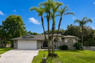 18608 Autumn Lake Blvd, Hudson, FL 34667 - Photo 1