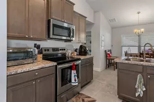 5139 Jenson Ave, Spring Hill, FL 34608 - Photo 15