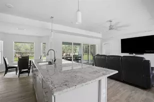 10345 Meadow Wren Ave, Weeki Wachee, FL 34613 - Photo 9