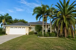 10535 Aztec Rd, Port Charlotte, FL 33981 - Photo 3