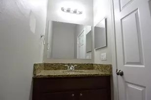 20028 Satin Leaf Ave, Tampa, FL 33647 - Photo 13
