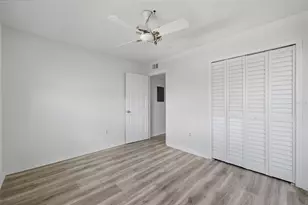 5207 Turquoise Ln, New Port Richey, FL 34652 - Photo 15