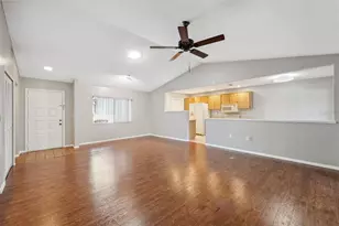 7522 Heather Walk Dr, Weeki Wachee, FL 34613 - Photo 11