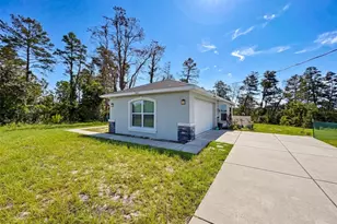 2404 Lema Dr, Spring Hill, FL 34609 - Photo 5