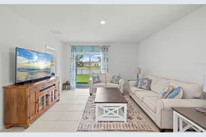 10914 Penny Gale Loop, San Antonio, FL 33576 - Photo 3