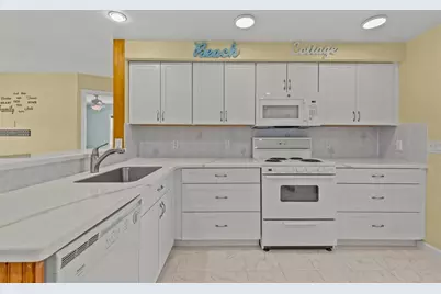 3388 Oleander Drive, Hernando Beach, FL 34607 - Photo 17