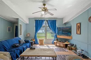 8512 Hamster Dr, Zephyrhills, FL 33540 - Photo 13