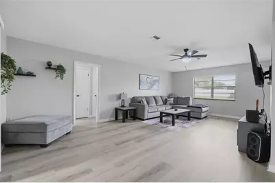 6310 Gainsboro Avenue, Spring Hill, FL 34609 - Photo 7