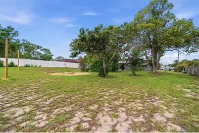 6310 Gainsboro Avenue, Spring Hill, FL 34609 - Photo 23