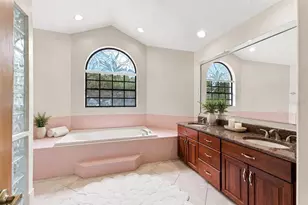 10307 Waters Edge Ct, Weeki Wachee, FL 34613 - Photo 21