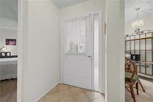 6591 Brambleleaf Dr, Spring Hill, FL 34606 - Photo 7