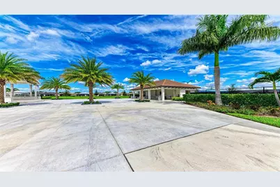 18119 Cresswind Terrace, Lakewood Ranch, FL 34211 - Photo 47
