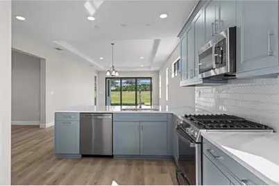 18388 Rockport Place, Lakewood Ranch, FL 34211 - Photo 5