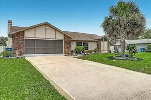 10433 Dunkirk Rd, Spring Hill, FL 34608 - Photo 5