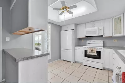 12227 Darwood Drive #B, Hudson, FL 34667 - Photo 7