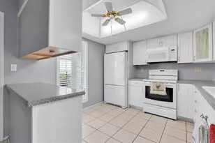 12227 Darwood Dr, Hudson, FL 34667 - Photo 7