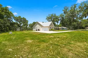 32 N Shadow Wood Dr, Inverness, FL 34450 - Photo 3