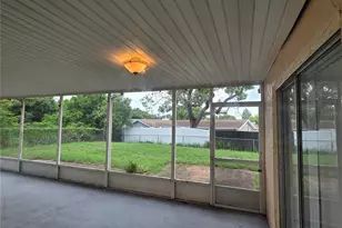 7005 Pin Cherry Ln, Port Richey, FL 34668 - Photo 11