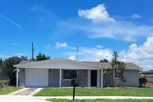 4653 Darlington Rd, Holiday, FL 34690 - Photo 1