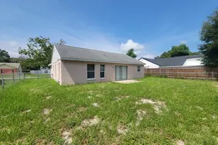 8224 Autumn Oak Ave, Port Richey, FL 34668 - Photo 17