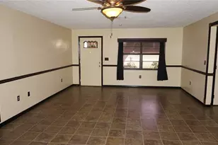 6001 Waycross Dr, Spring Hill, FL 34606 - Photo 5