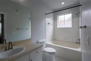 18001 Richmond Pl Dr, Tampa, FL 33647 - Photo 13