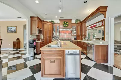 5037 Willow Oak Lane, Spring Hill, FL 34607 - Photo 17