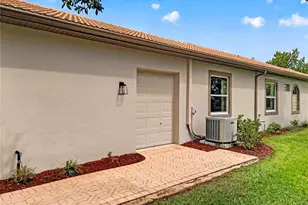 9257 Bonnie Cove Dr, Weeki Wachee, FL 34613 - Photo 5