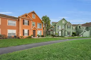 9078 Lake Chase Island Way, Tampa, FL 33626 - Photo 9