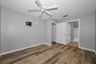 9078 Lake Chase Island Way, Tampa, FL 33626 - Photo 27