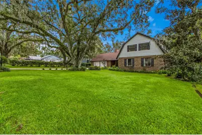 527 Colonial Drive, Brooksville, FL 34601 - Photo 9