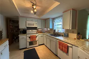 7301 San Carlos Dr, Port Richey, FL 34668 - Photo 15