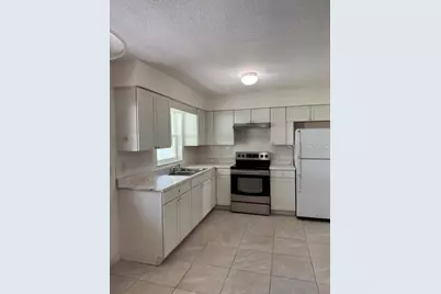 27127 Fernery Avenue, Brooksville, FL 34602 - Photo 7