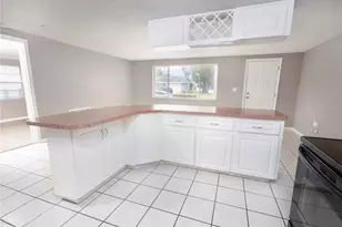 12401 Gunstock Ln, Hudson, FL 34667 - Photo 11
