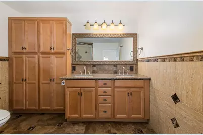 2030 Gulfview Drive, Holiday, FL 34691 - Photo 57