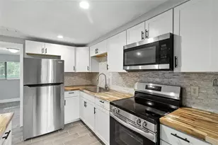 8035 Gulf Way, Hudson, FL 34667 - Photo 9