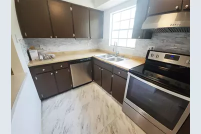 14422 Reuter Strasse Circle #112, Tampa, FL 33613 - Photo 9