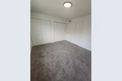 14422 Reuter Strasse Circle #112, Tampa, FL 33613 - Photo 15