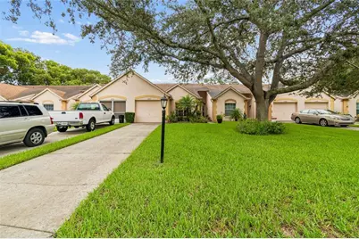 11512 Versailles Lane #11512, Port Richey, FL 34668 - Photo 3