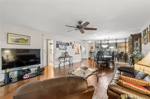 11512 Versailles Ln, Port Richey, FL 34668 - Photo 19