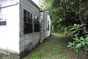 1422 W Humphrey St, Tampa, FL 33604 - Photo 3