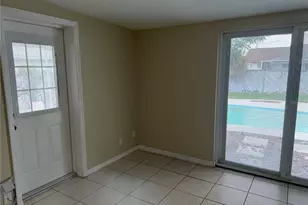 6310 Diamond Dr Dr, New Port Richey, FL 34653 - Photo 9