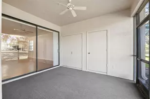 121 Lindsay Ln, Oldsmar, FL 34677 - Photo 21